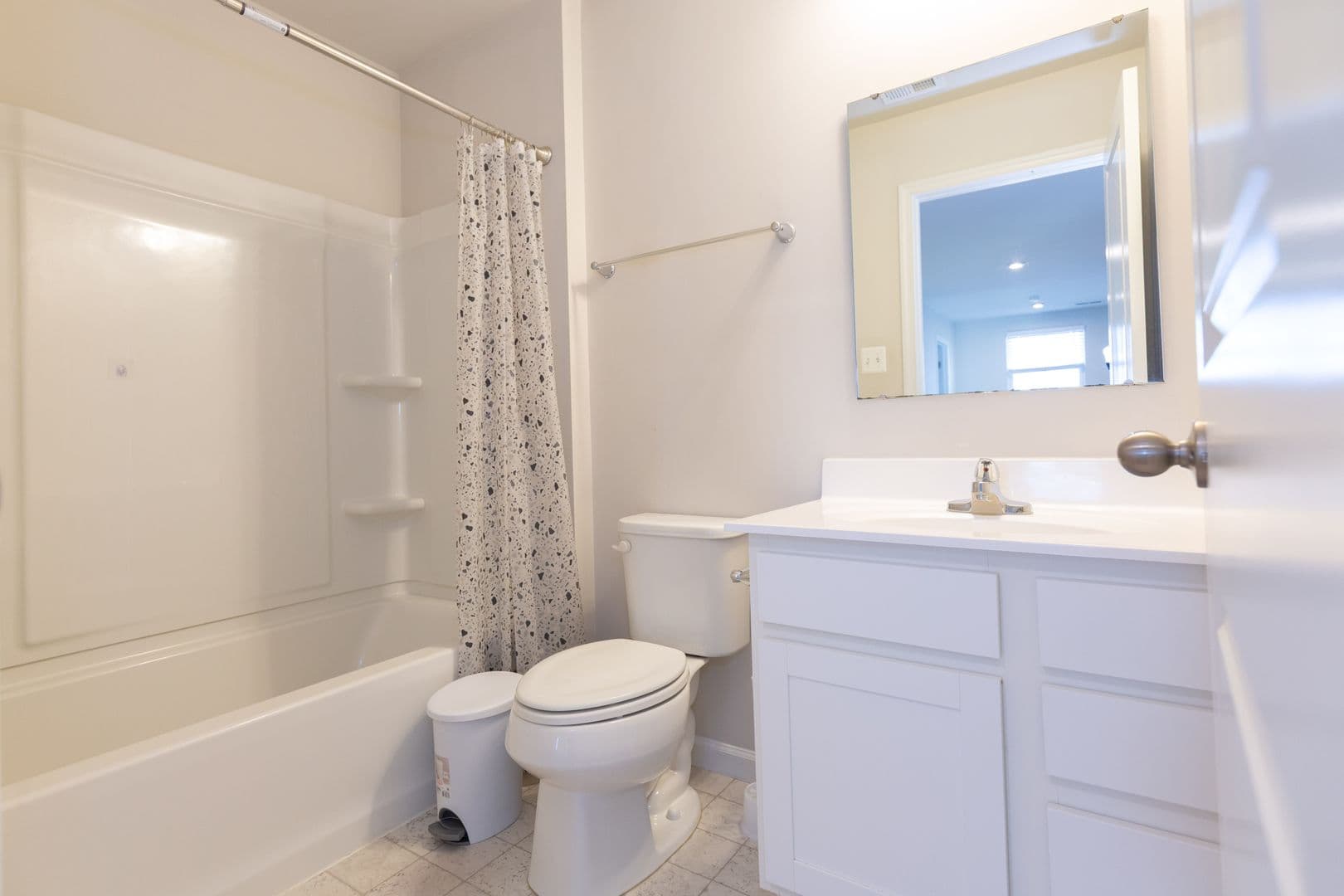 Bunker Hill House: 228 Chandlers Glen