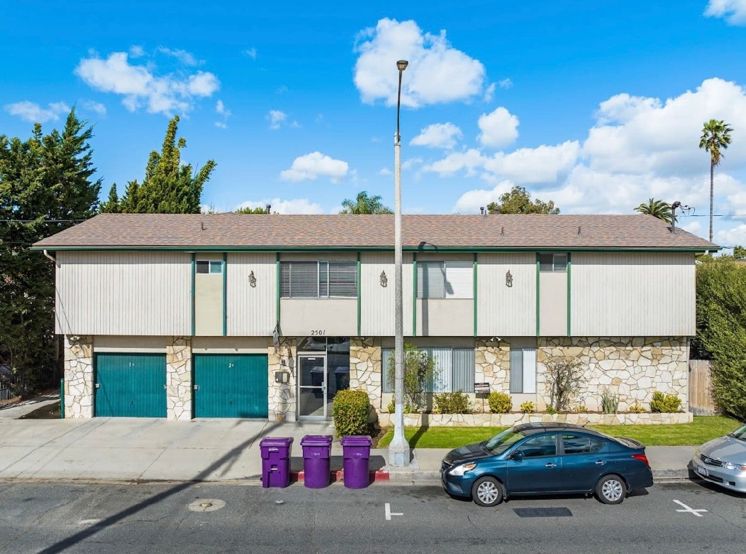 LONG BEACH Apartment: 2501 E 4TH ST