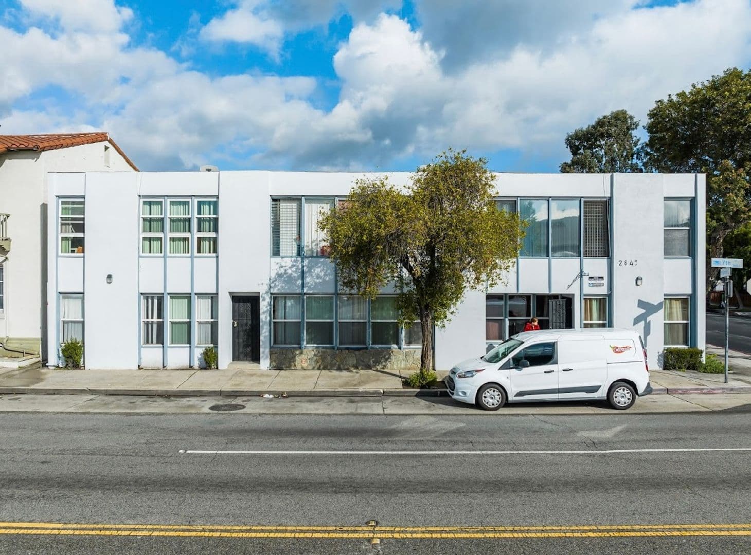 LONG BEACH Apartment: 2847 - 2847 E 7TH STREET