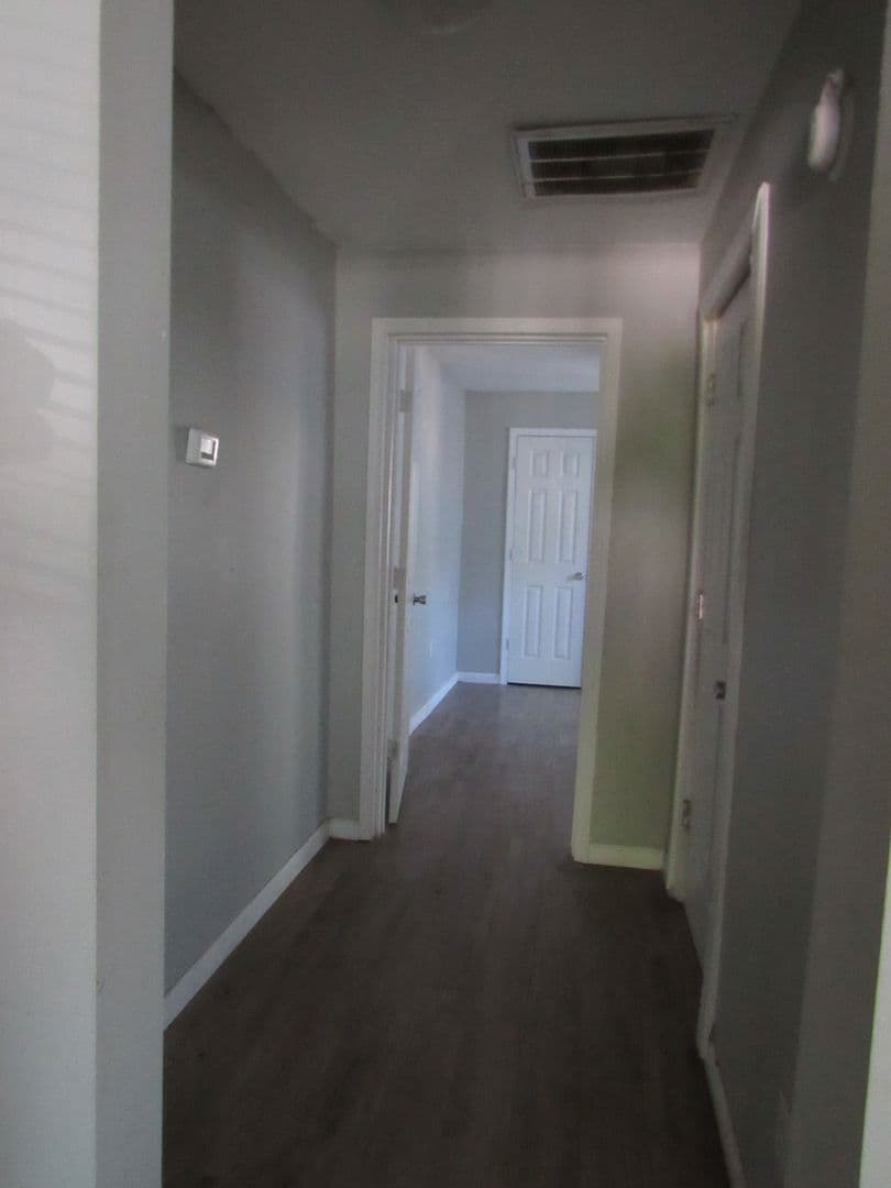 Little ROck Townhome: 1001 W 33rd B Street