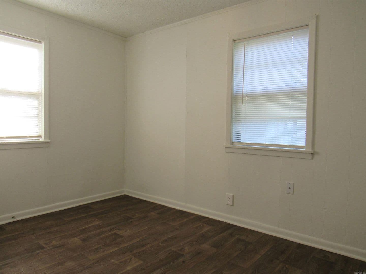 Lonoke House: 613 Hamburg