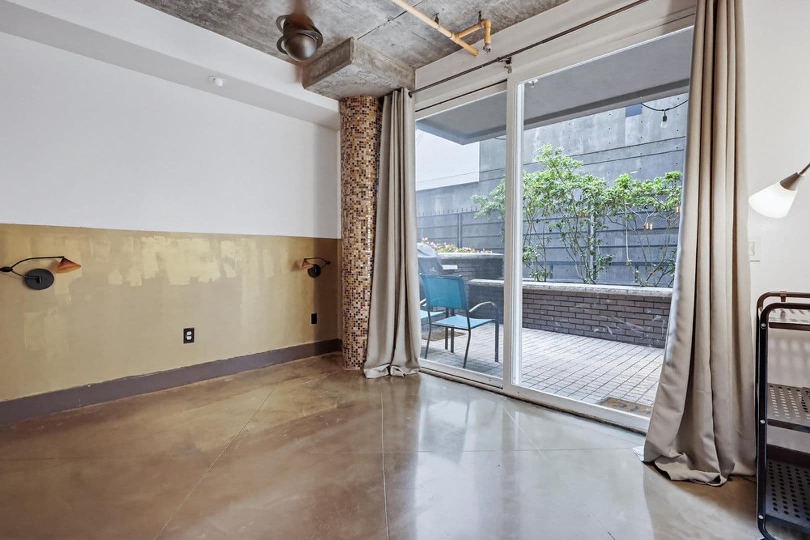 San Diego House: 1225 Island Ave Unit 111