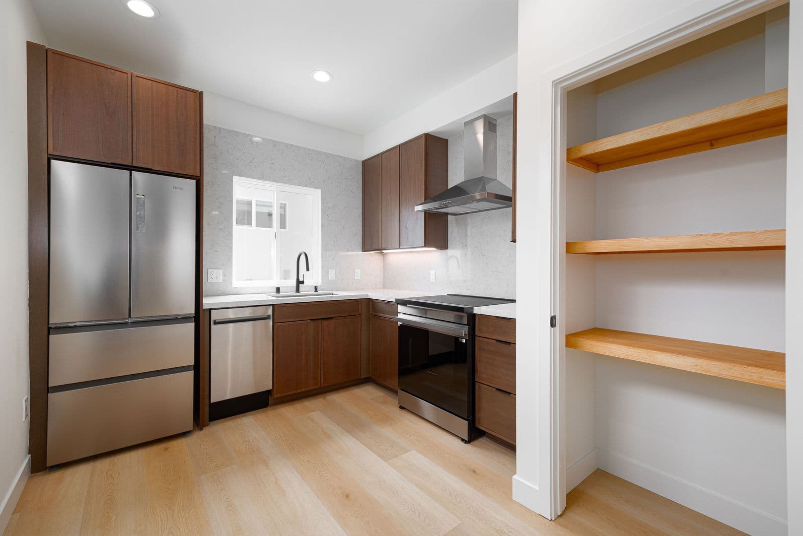 San Diego Apartment: 3650-3656 Quimby Street
