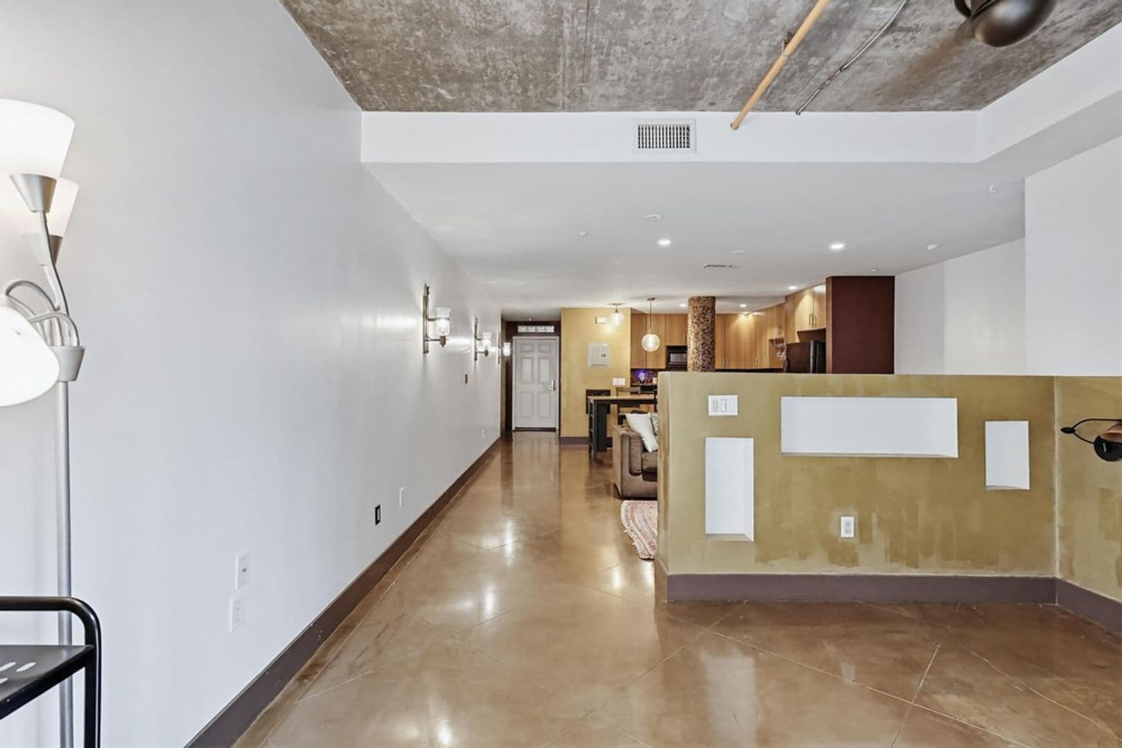 San Diego House: 1225 Island Ave Unit 111