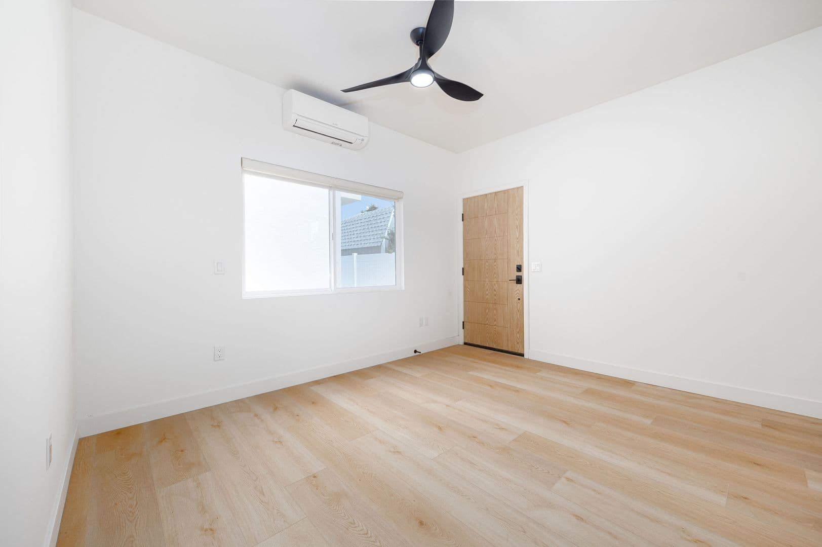 San Diego Apartment: 3650-3656 Quimby Street