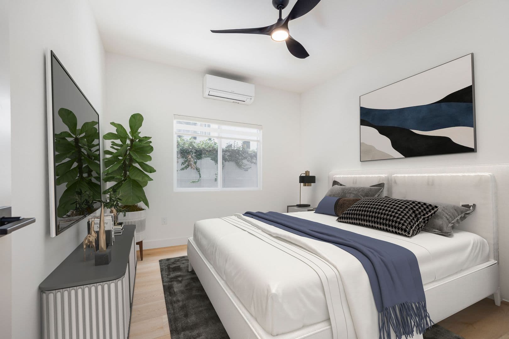 San Diego Apartment: 3650-3656 Quimby Street