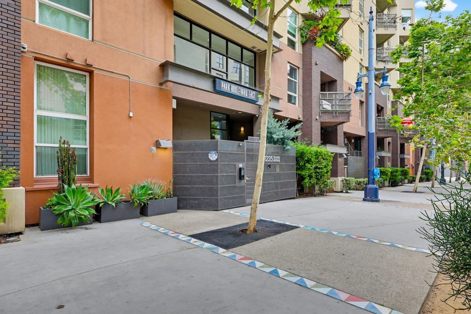 San Diego House: 1225 Island Ave Unit 111