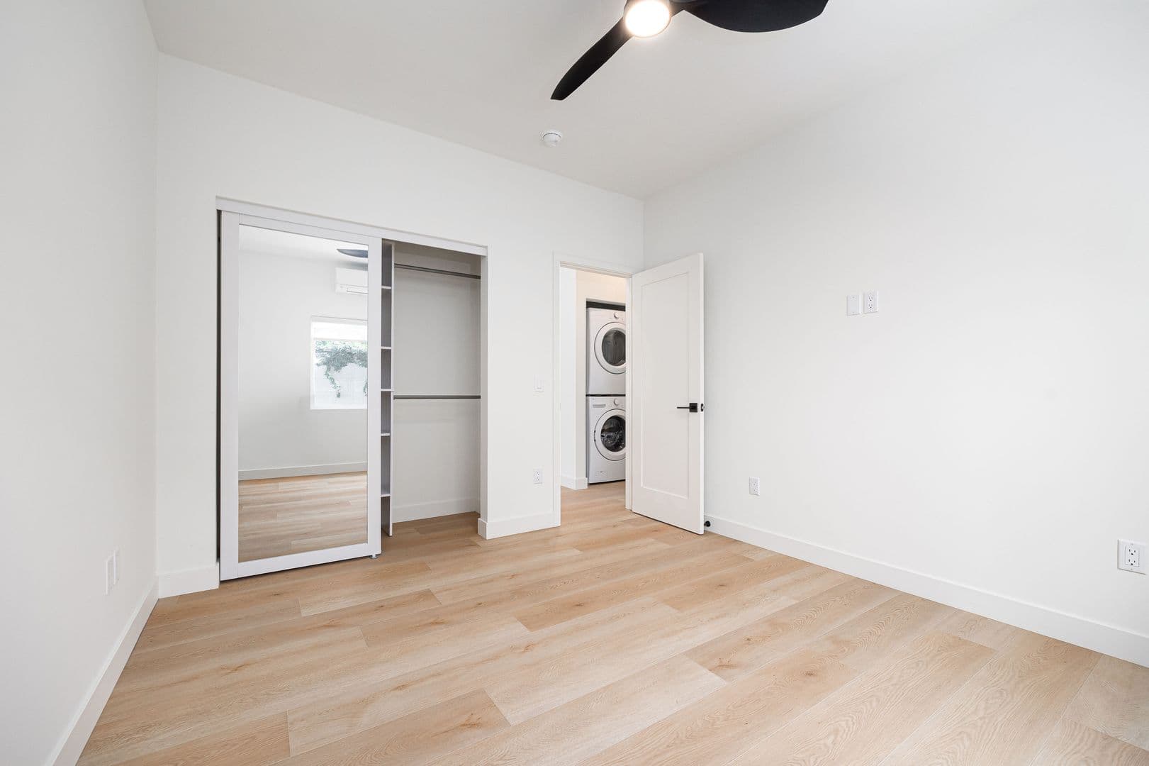 San Diego Apartment: 3650-3656 Quimby Street