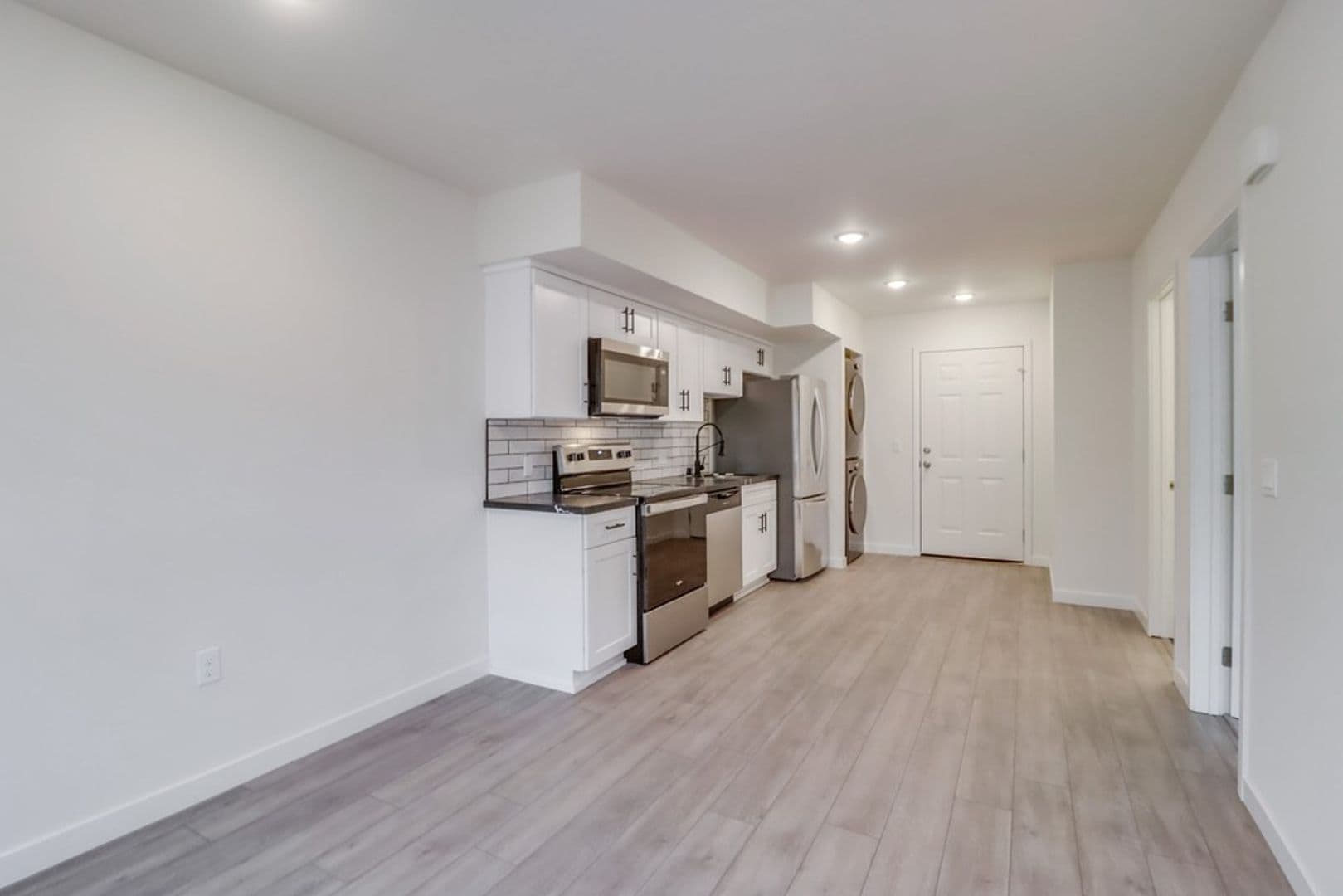 San Diego Apartment: 3626-3654 Eagle Street