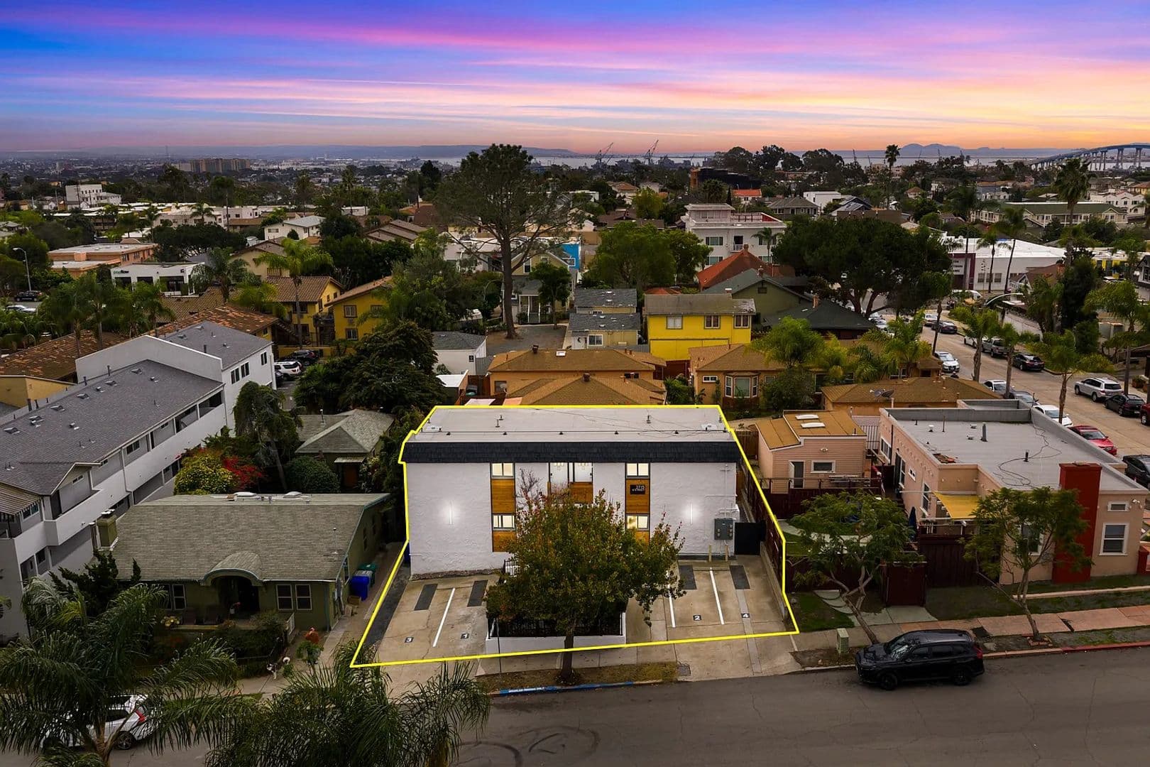 San Diego Apartment: 2715 A Street