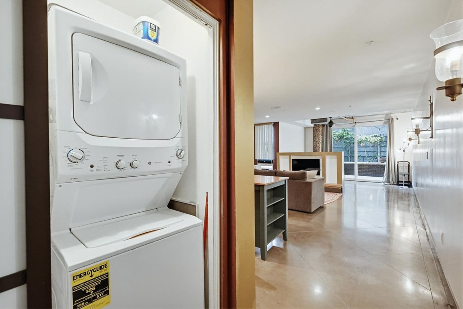 San Diego House: 1225 Island Ave Unit 111