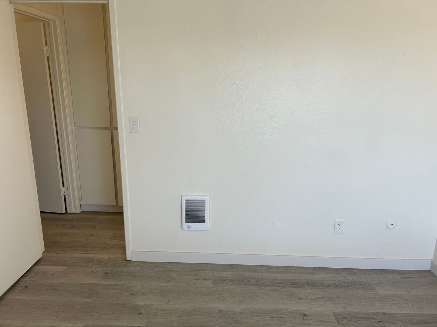 La Mesa Apartment: 7111 Waite Drive