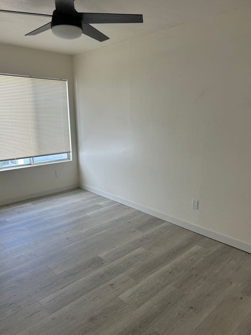 La Mesa Apartment: 7111 Waite Drive