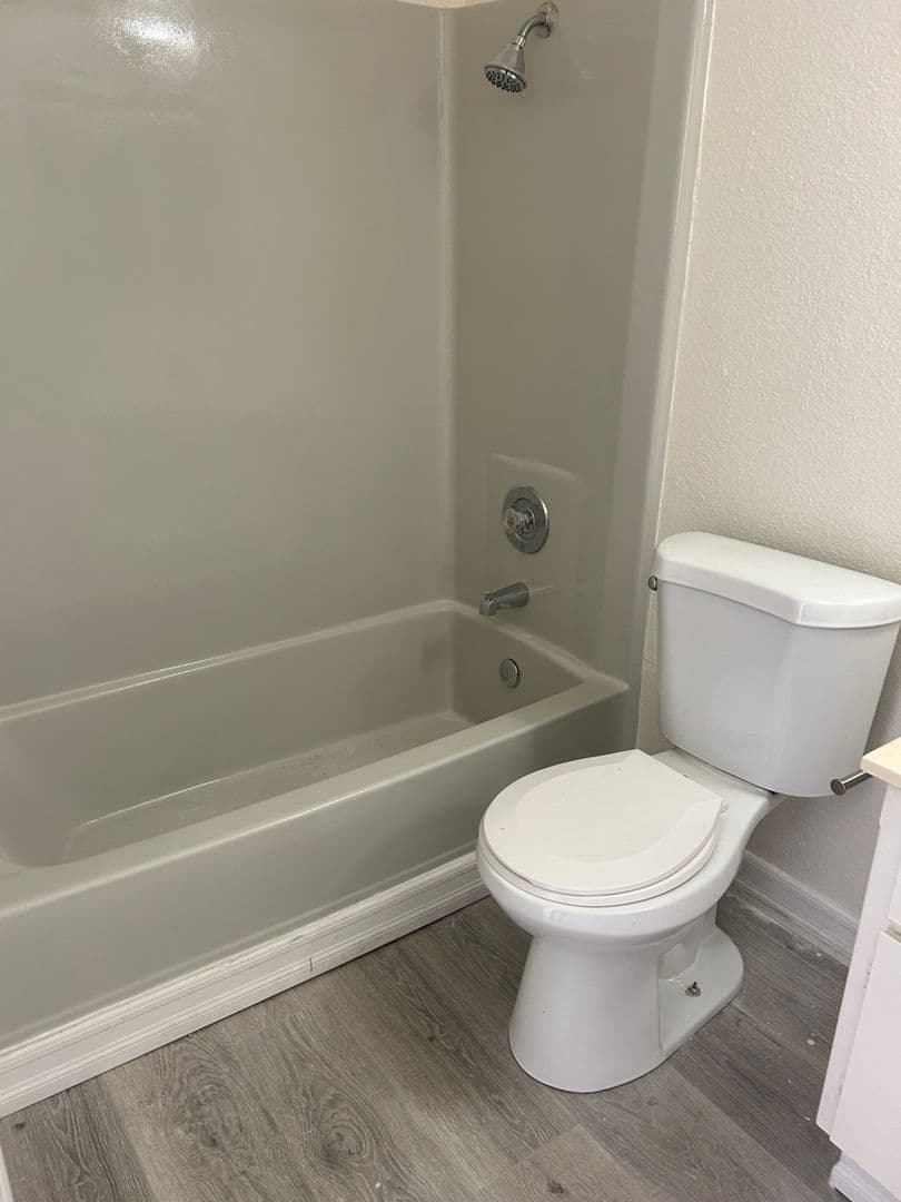 La Mesa Apartment: 7111 Waite Drive