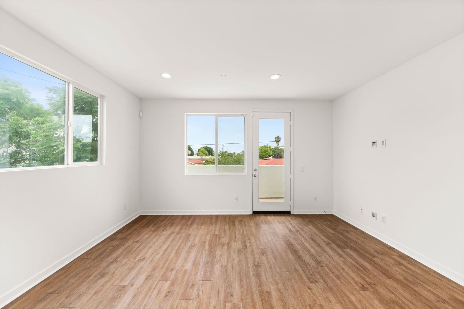 Montebello House: 129 N. 5th St. #F