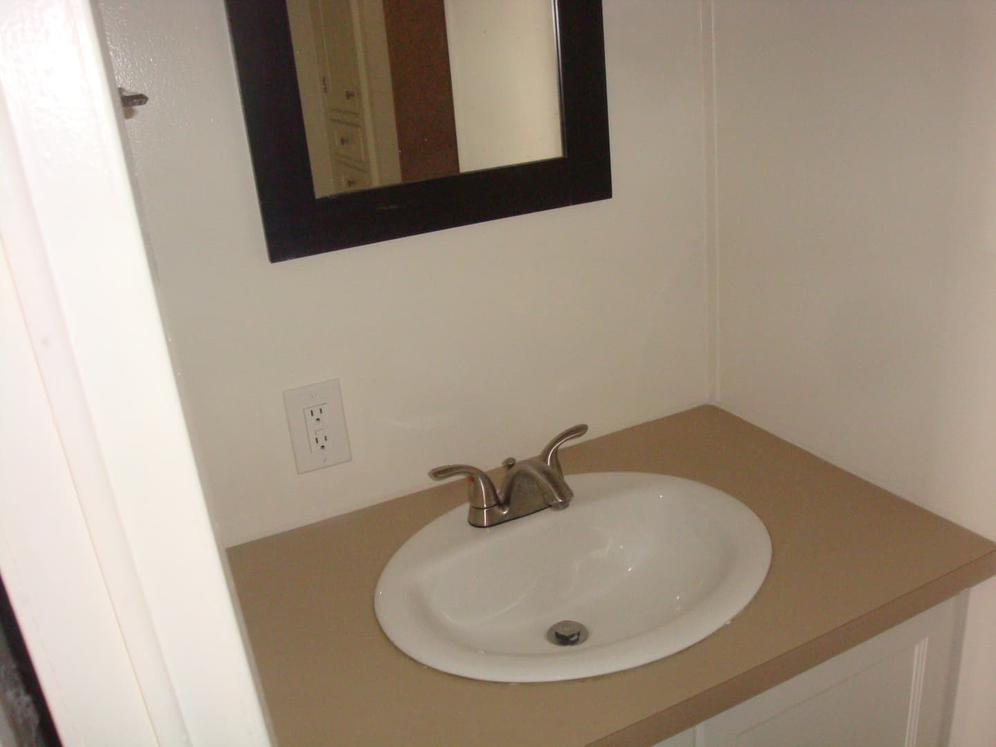 Rancho Cucamonga Apartment: 8451 19th Street