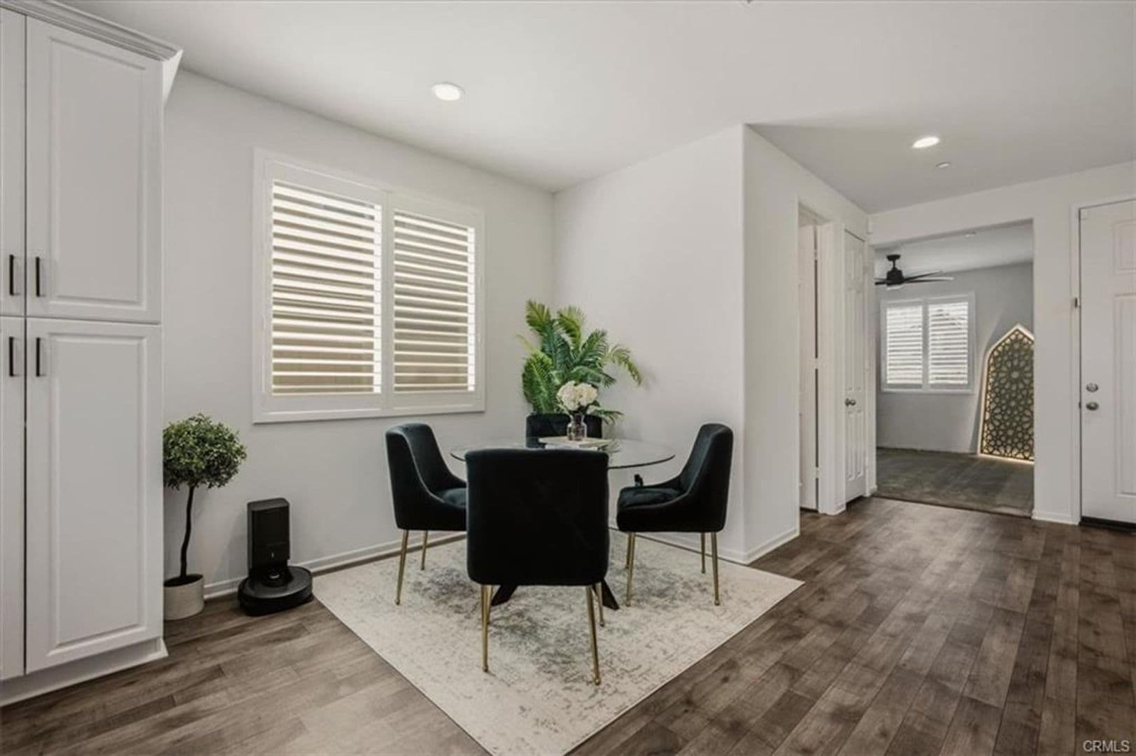 Corona House: 11767 Trailwood Court