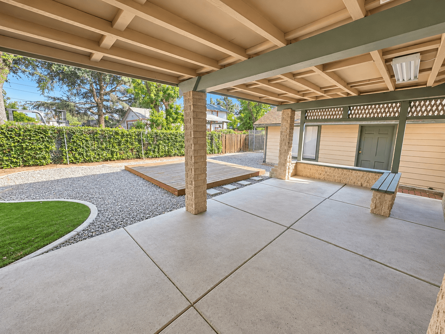 Rancho Cucamonga Apartment: 8451 19th Street