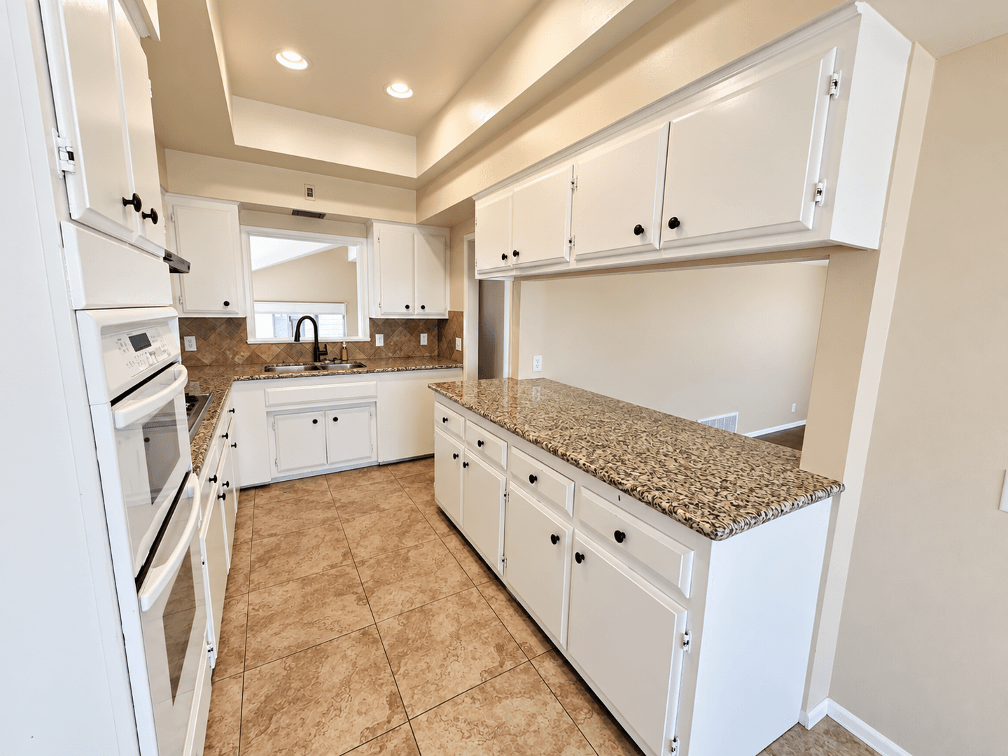 Rancho Cucamonga Apartment: 8451 19th Street
