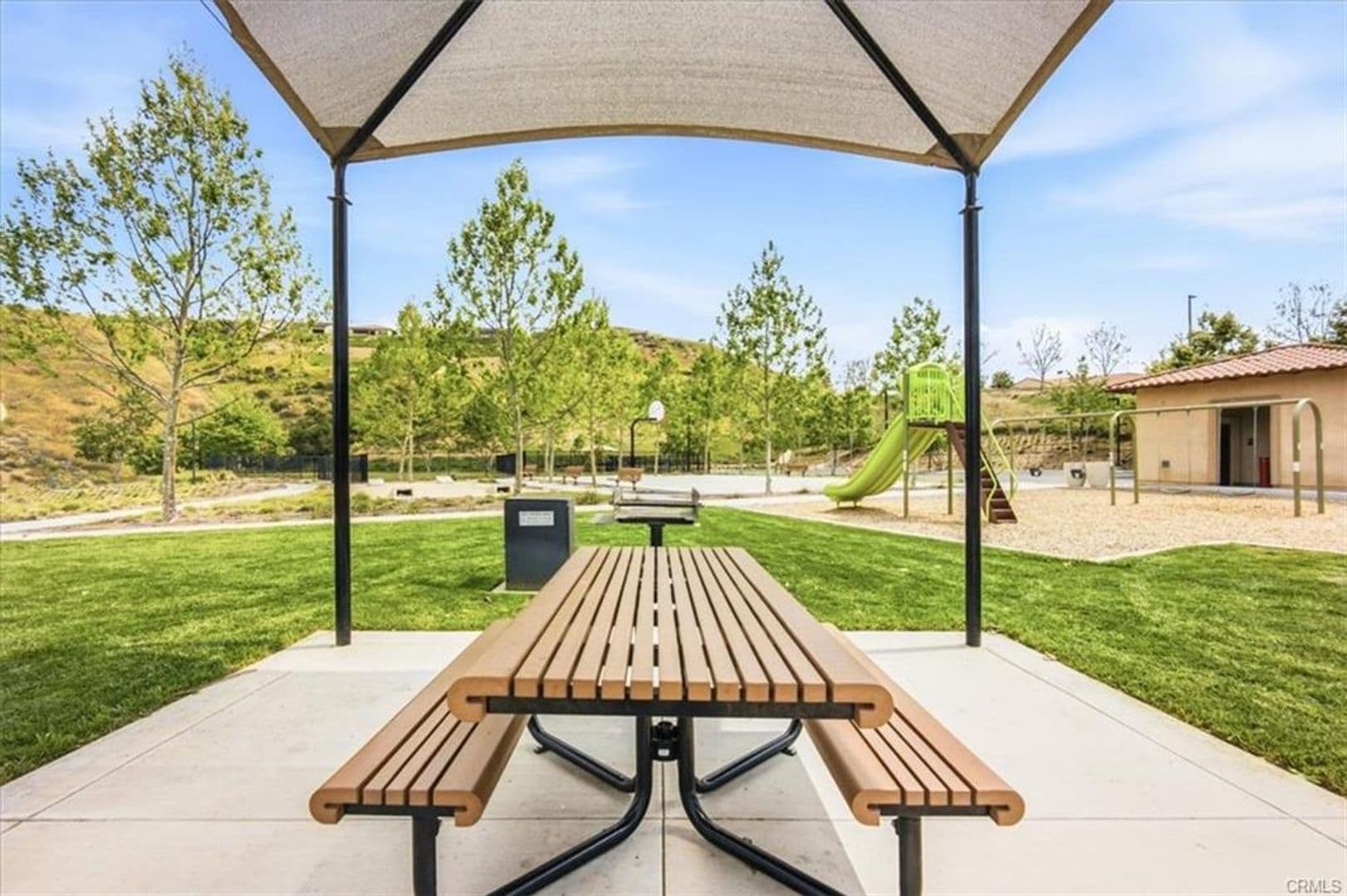 Corona House: 11767 Trailwood Court