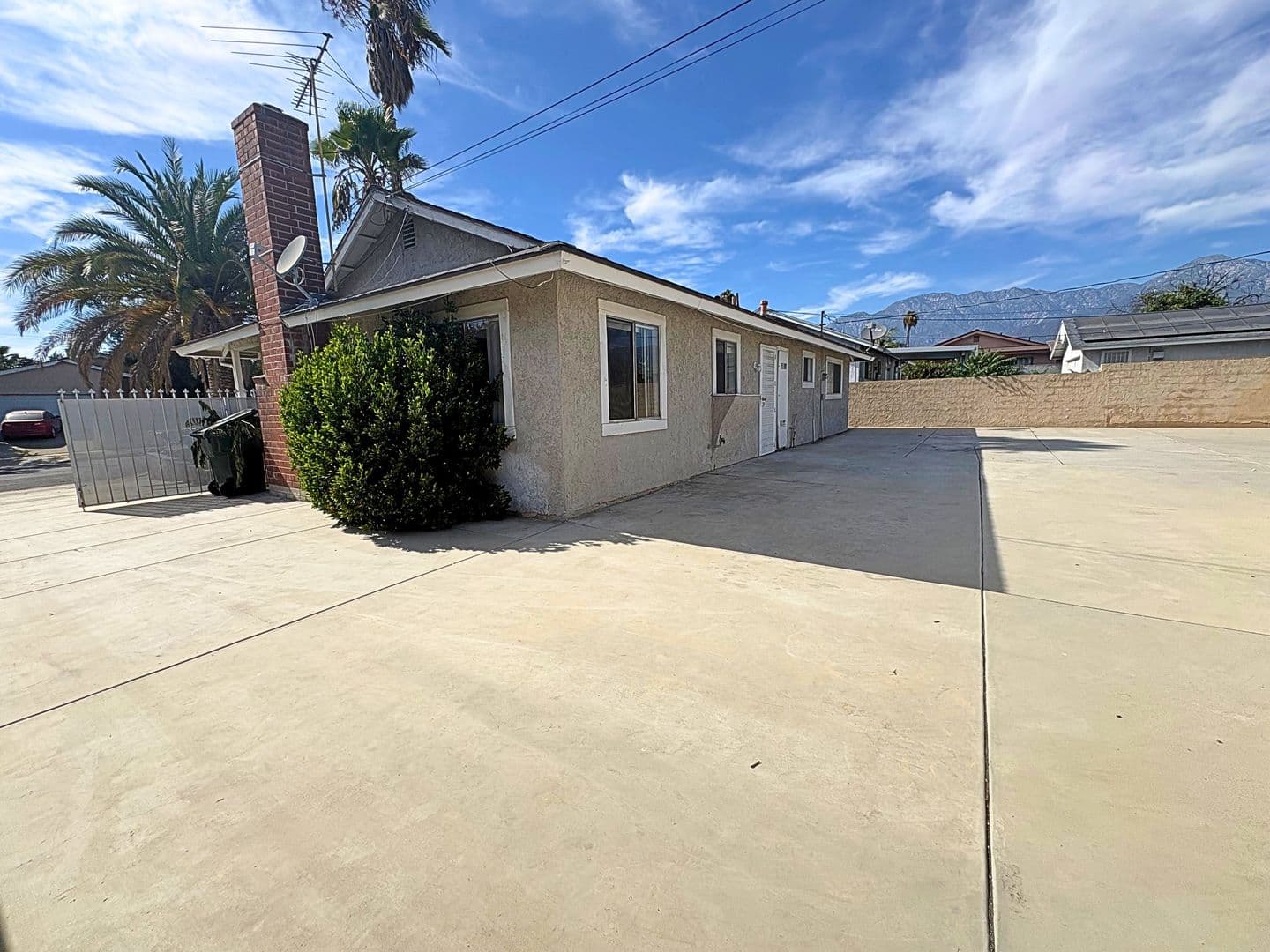 Rancho Cucamonga House: 8469 Edwin St.