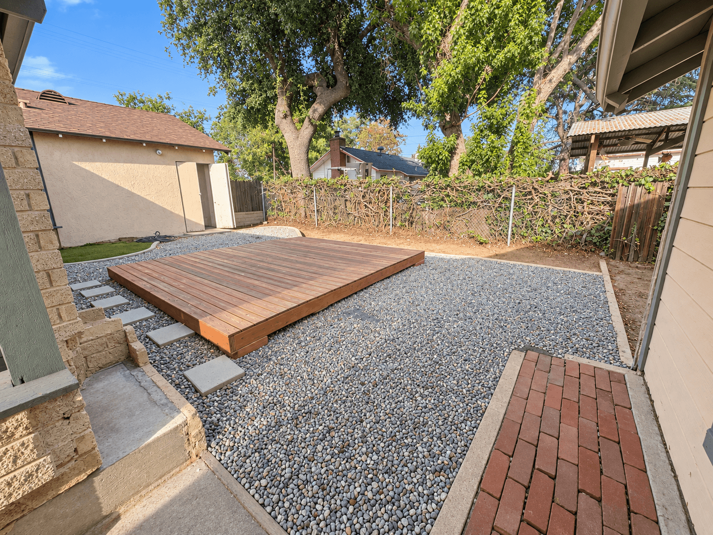 Rancho Cucamonga Apartment: 8451 19th Street