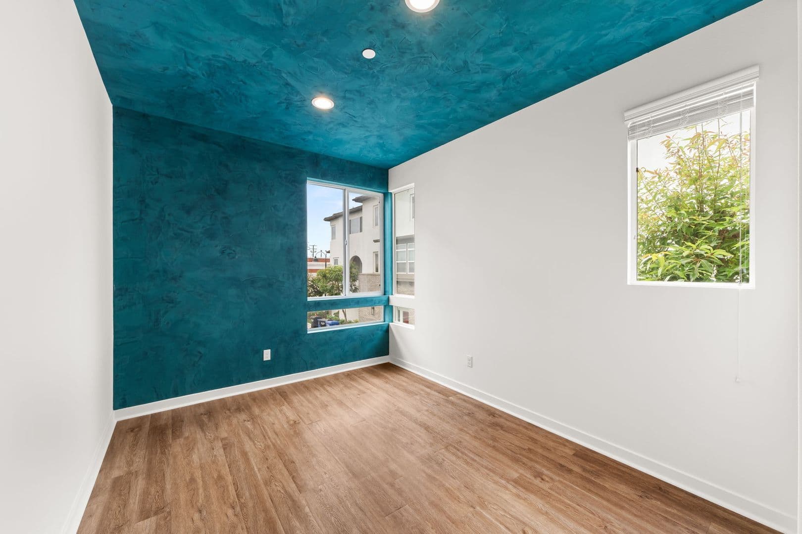 Montebello House: 129 N. 5th St. #F