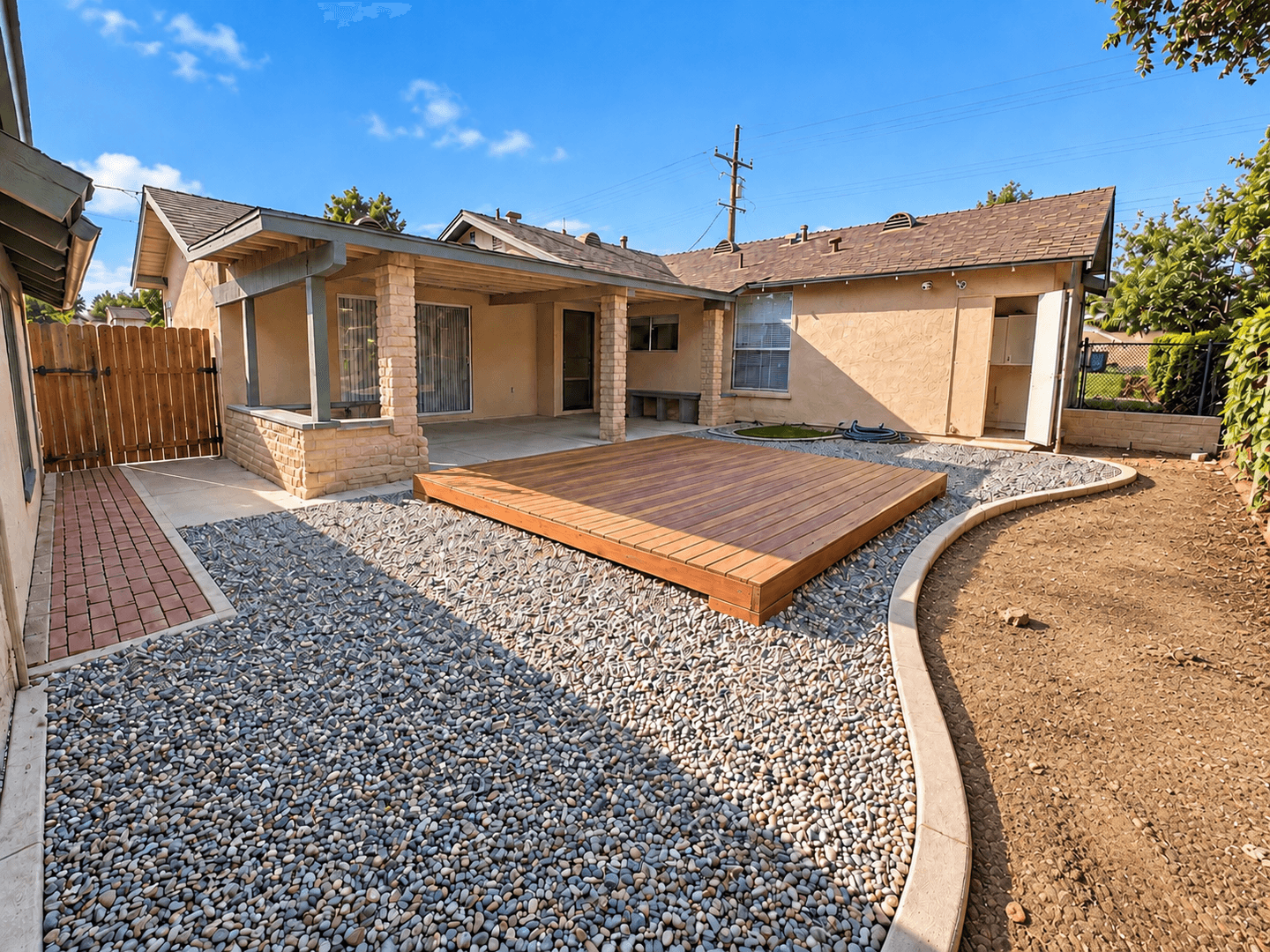 Rancho Cucamonga Apartment: 8451 19th Street
