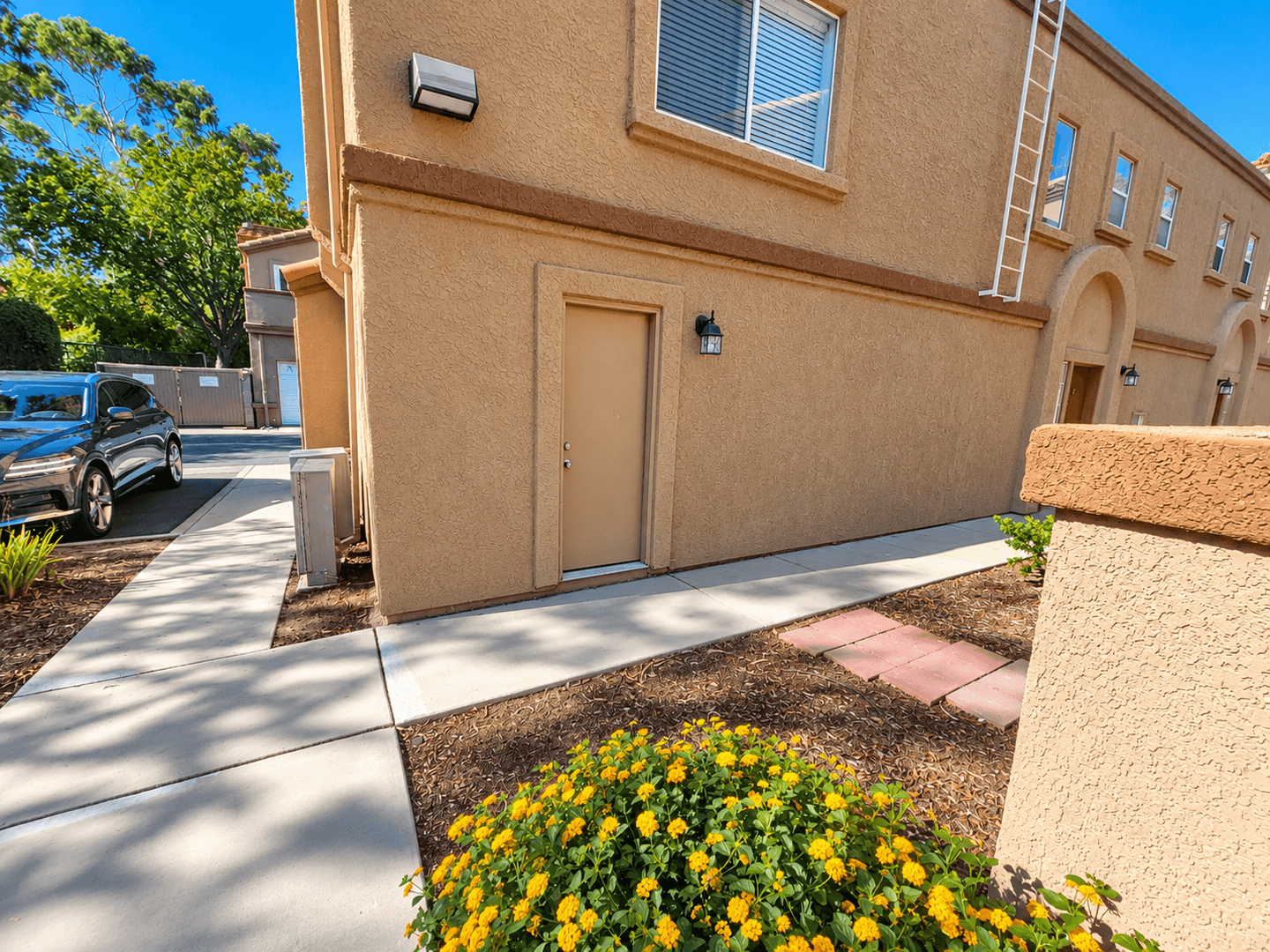 Chino Hills Apartment: 2538 Sundial Dr. #B