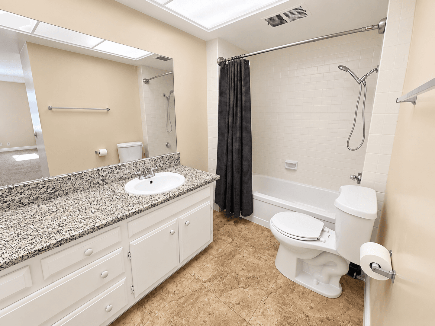 Rancho Cucamonga Apartment: 8451 19th Street