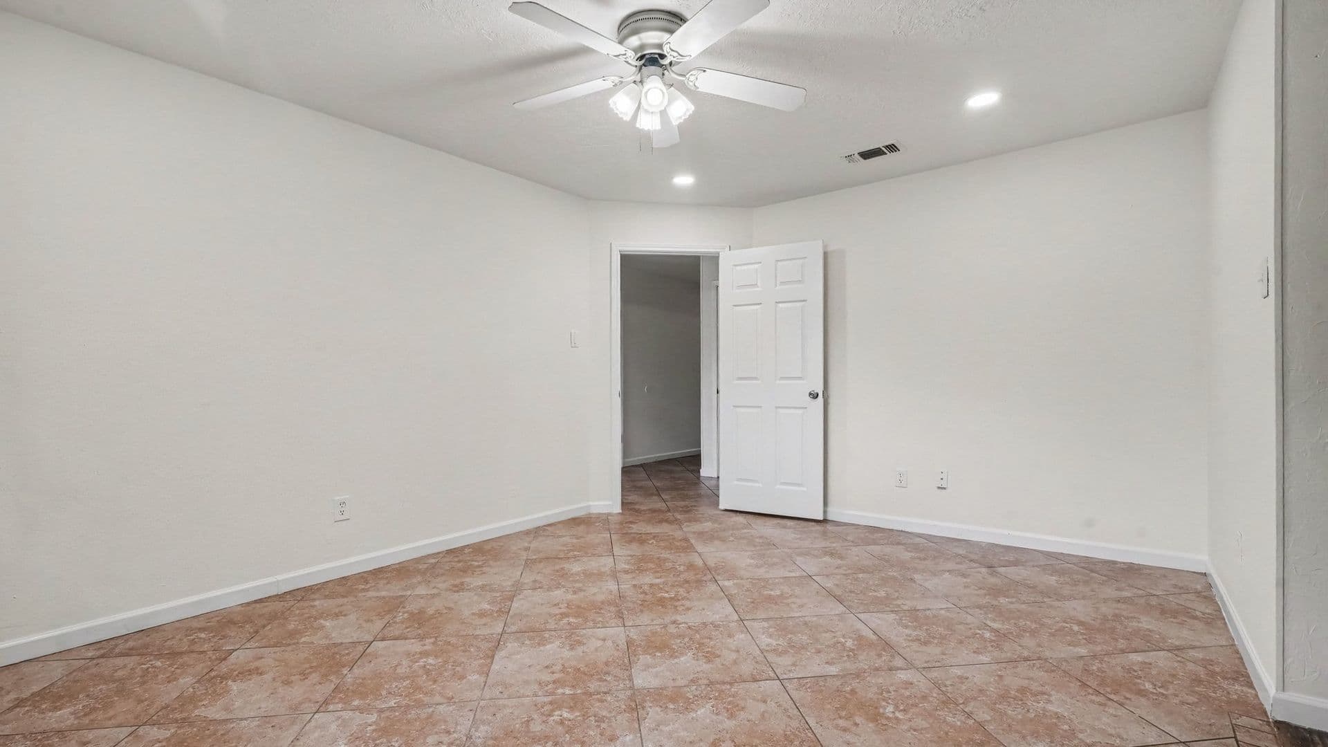 Spring House: 4927 Tealgate Drive