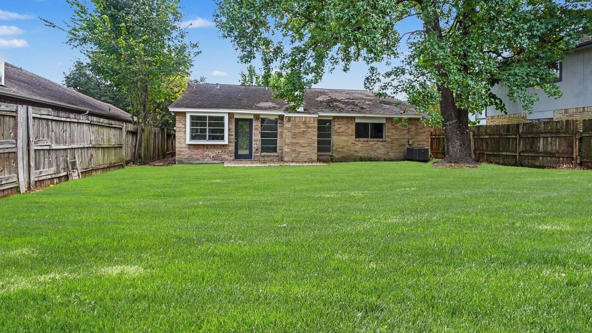 Spring House: 4927 Tealgate Drive