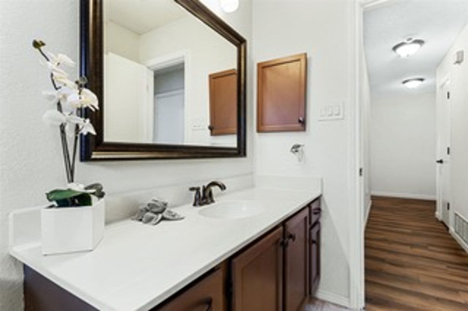 Arlington House: 6017 Meadowdale Road