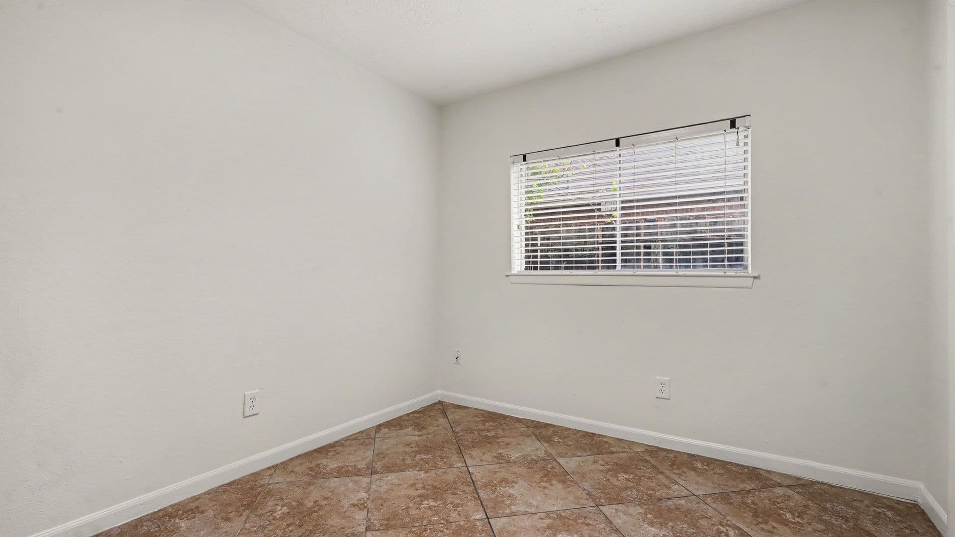Spring House: 4927 Tealgate Drive