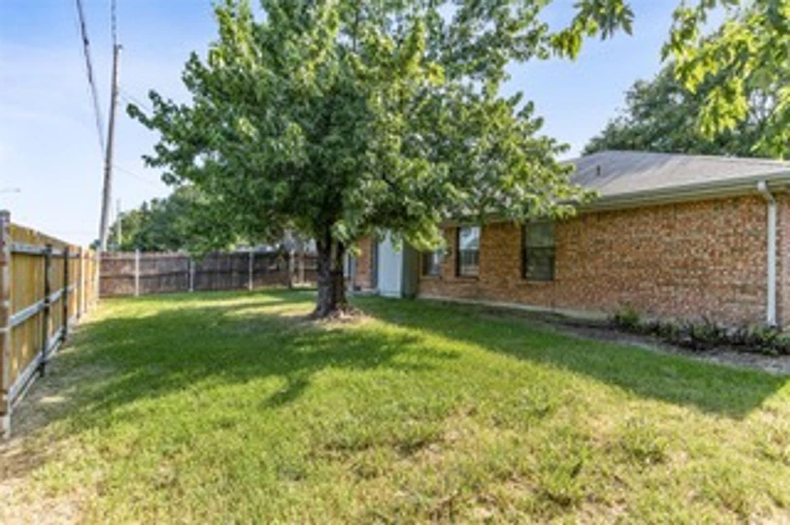 Arlington House: 6017 Meadowdale Road