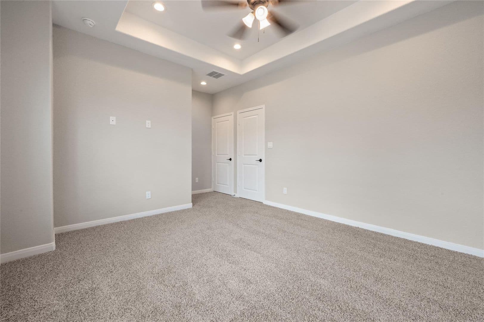 Willis Townhome: 14010 Longstreet - 202C