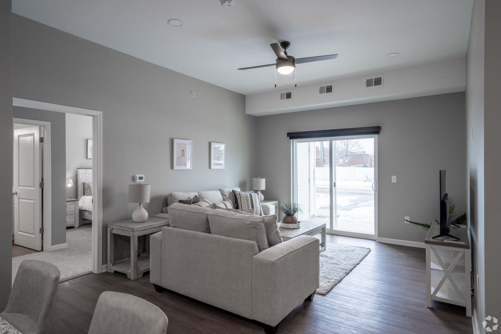 Getzville Apartment: 2635 North Forest Road