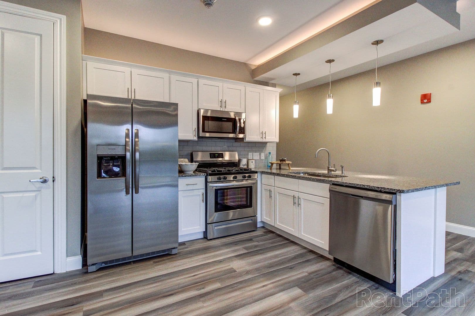 Getzville Apartment: 2635 North Forest Road