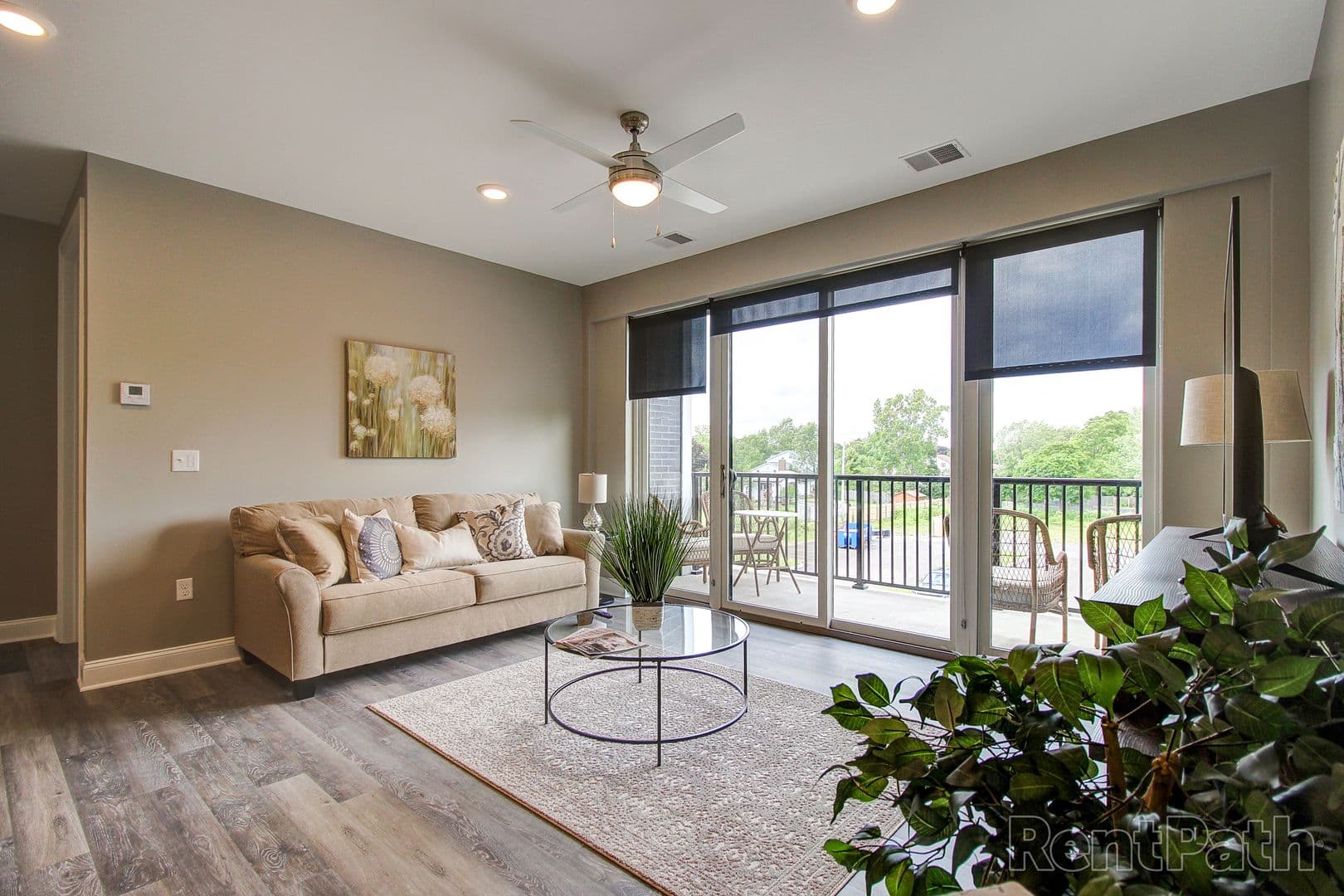 Getzville Apartment: 2635 North Forest Road