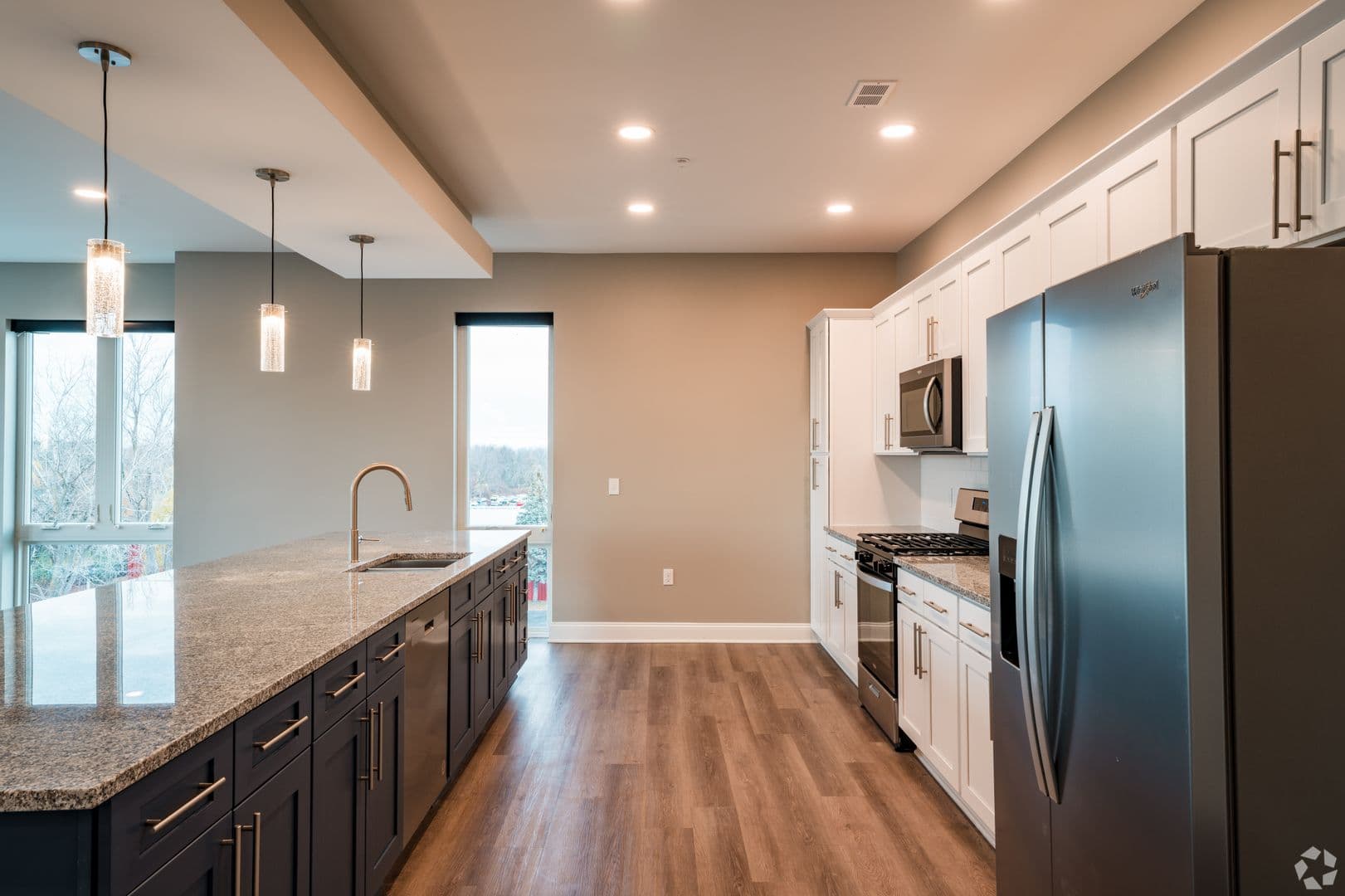 Williamsville Apartment: 6842-6846 Main Street