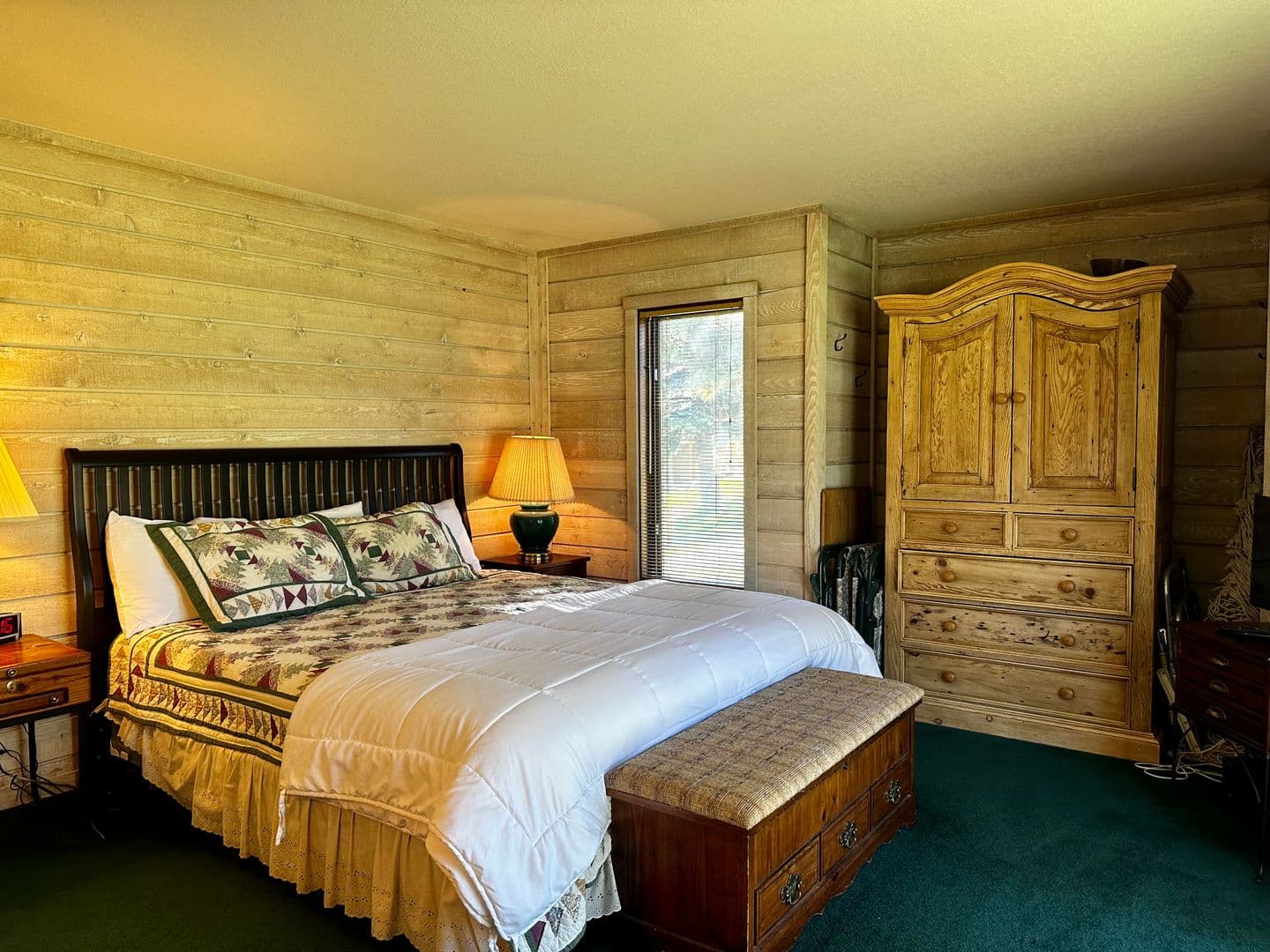Mammoth Lakes Condo: 418 Snowcreek Road