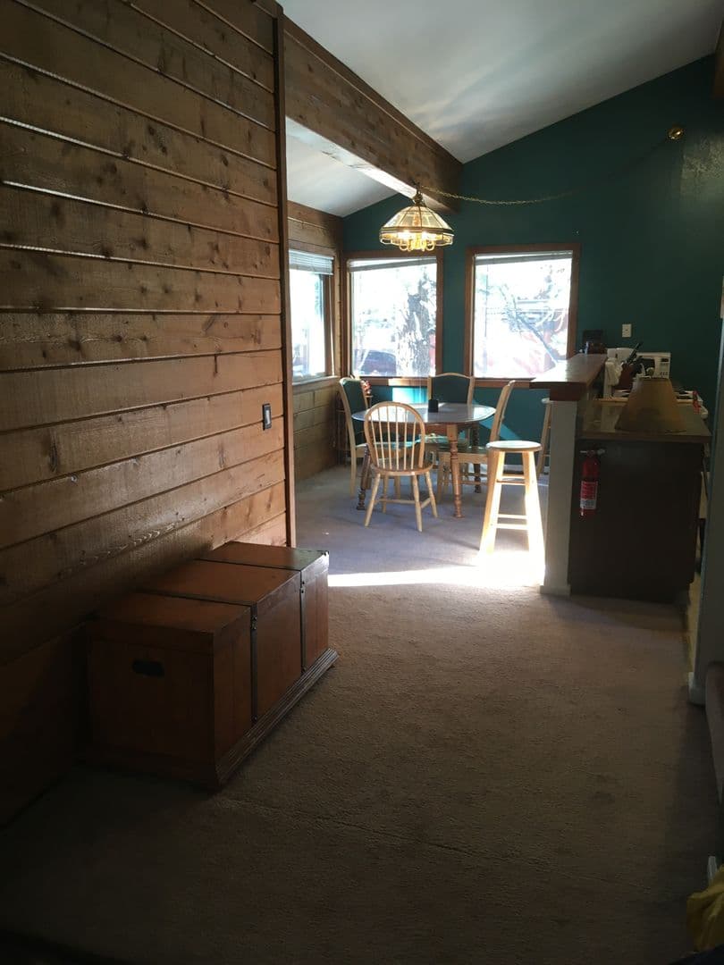 Mammoth Lakes Apartment: 477 Mono St.
