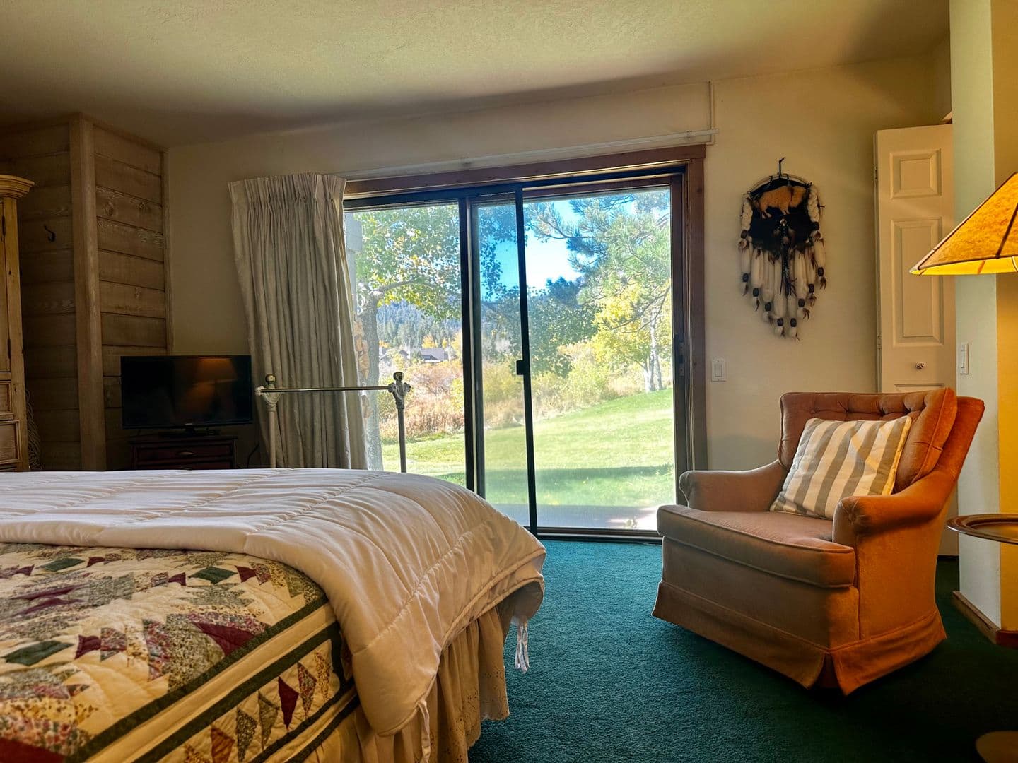 Mammoth Lakes Condo: 418 Snowcreek Road