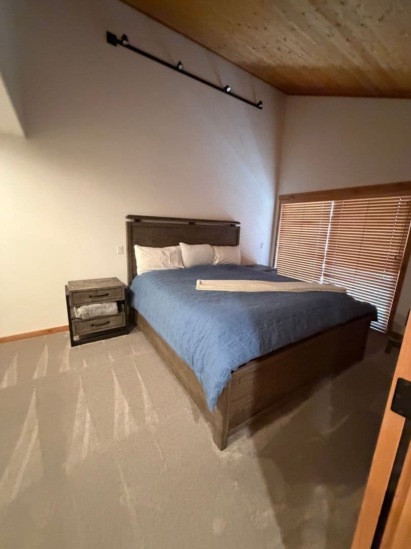 Mammoth Lakes House: 1906 Sierra Nevada Rd Unit 39