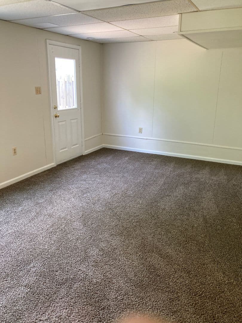 Frederick House: 6632 Pebble Ct