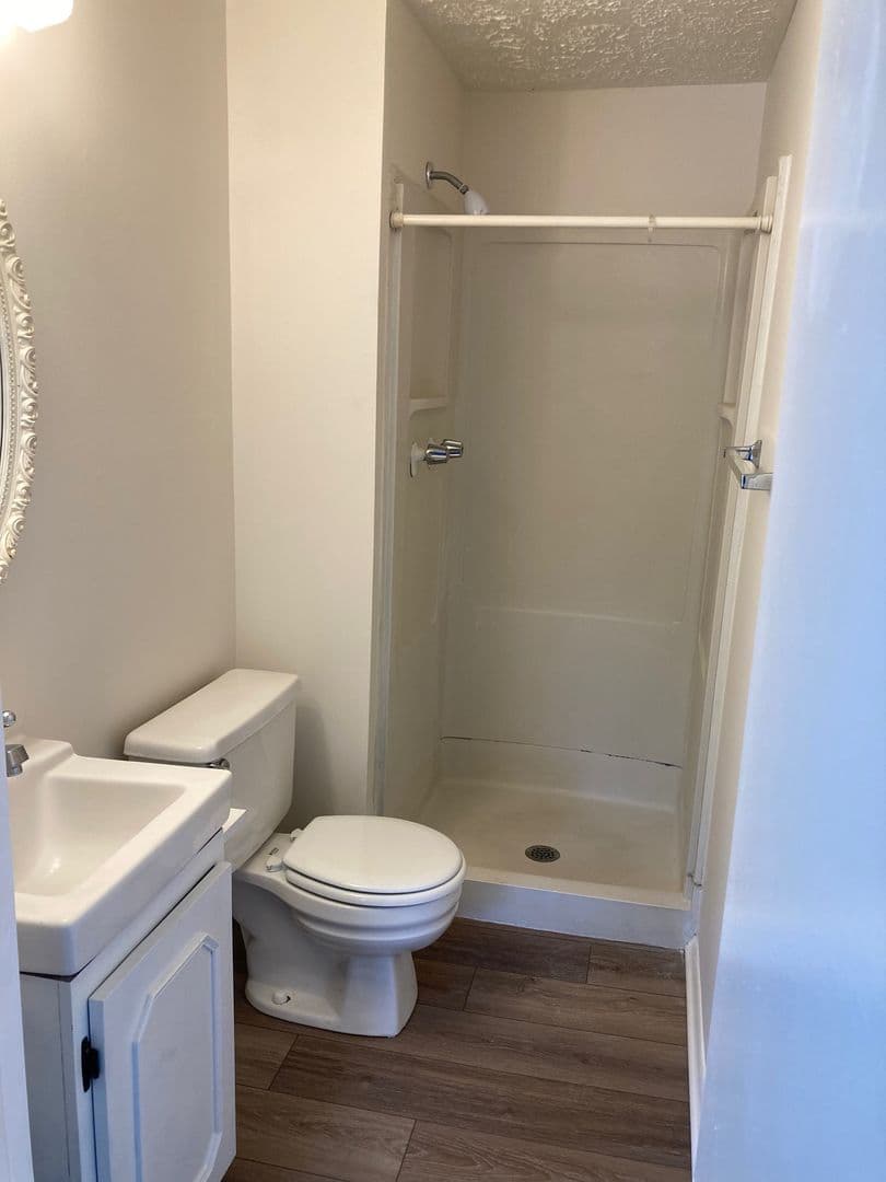 Frederick House: 6632 Pebble Ct