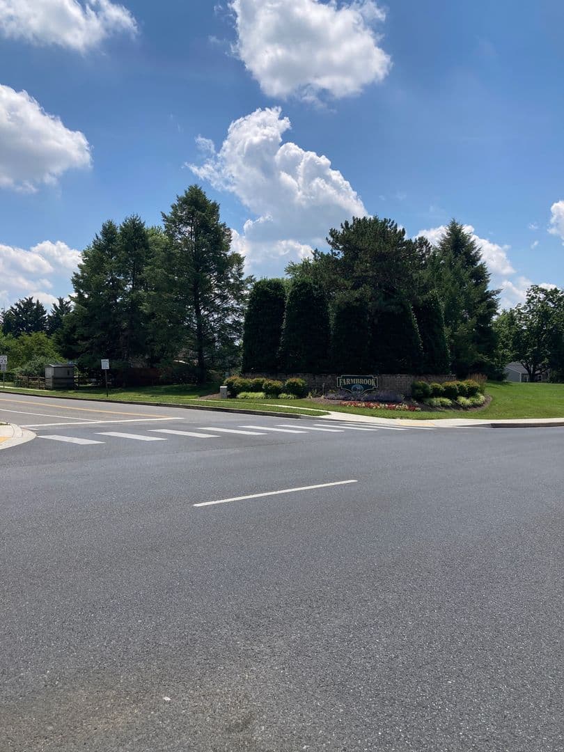 Frederick House: 6632 Pebble Ct