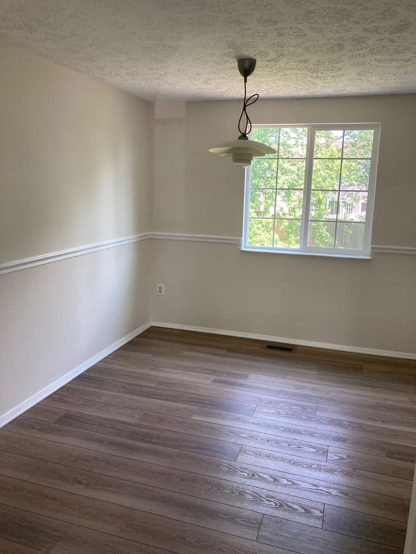 Frederick House: 6632 Pebble Ct
