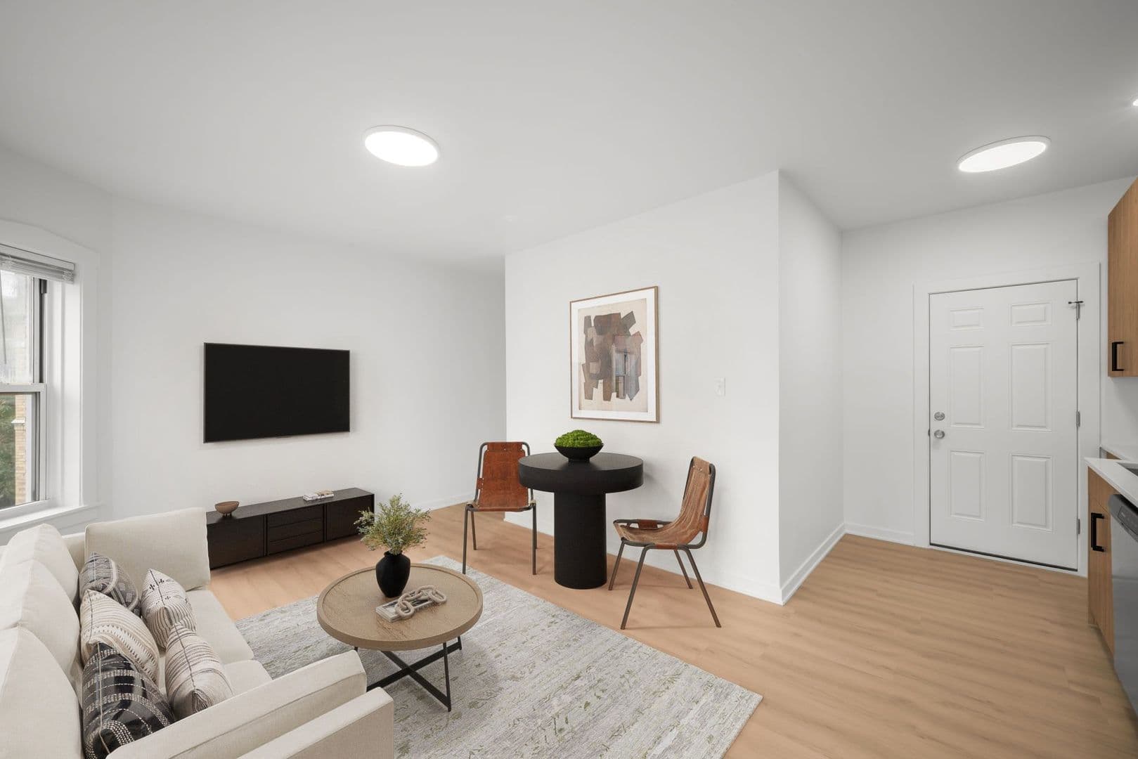 Chicago Apartment: 1436 W Thorndale Ave