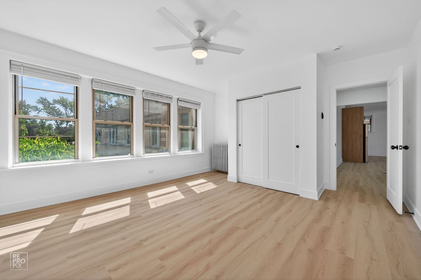 Chicago Apartment: 6310 N Artesian